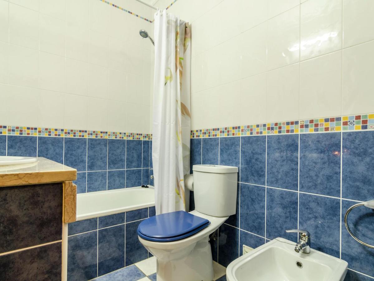 This Warm And Comfortable Apartment Лагос Стая снимка