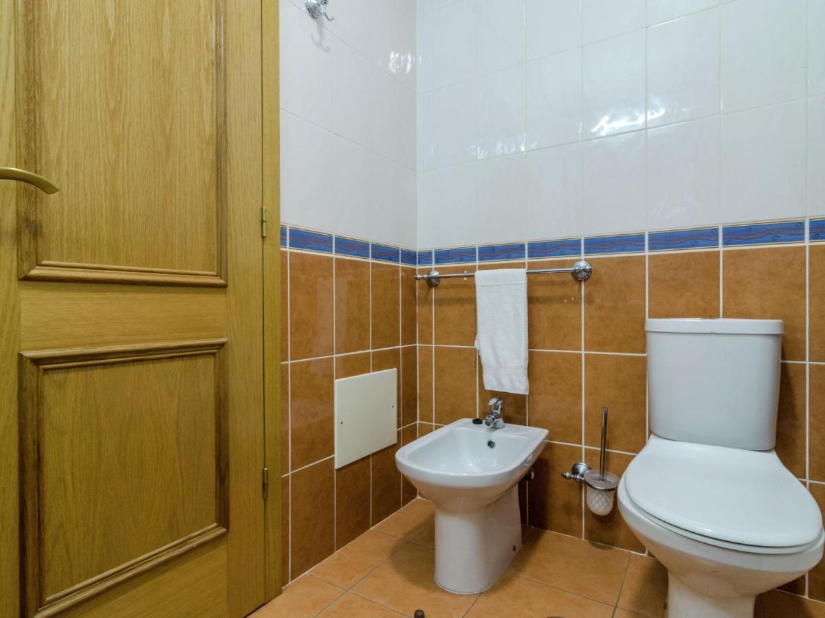This Warm And Comfortable Apartment Лагос Стая снимка